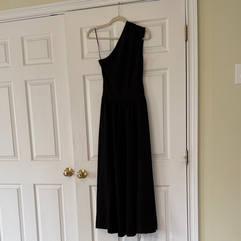 Reformation Black One-Shoulder Maxi Dress
